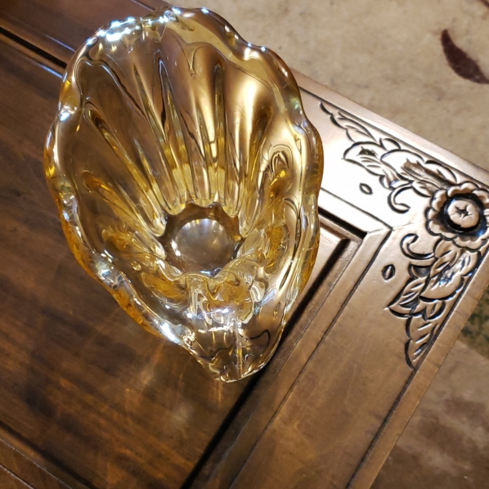 AMBER GLASS VASE - Picture 3 of 3